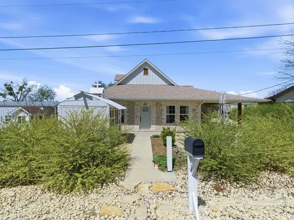 118 W Heath St, Hico, TX 76457