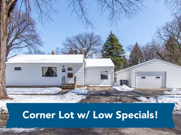 1204 1st St S, Moorhead, MN 56560