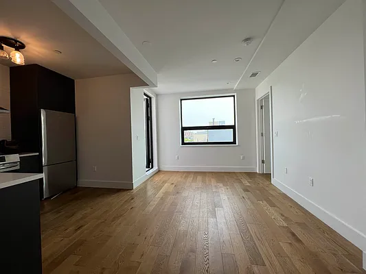 Rented by Rumah Realty Inc | media 12