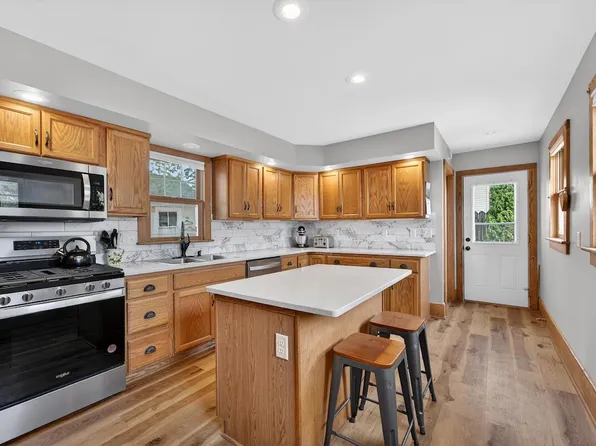 102 N Jefferson STREET, Waterford, WI 53185