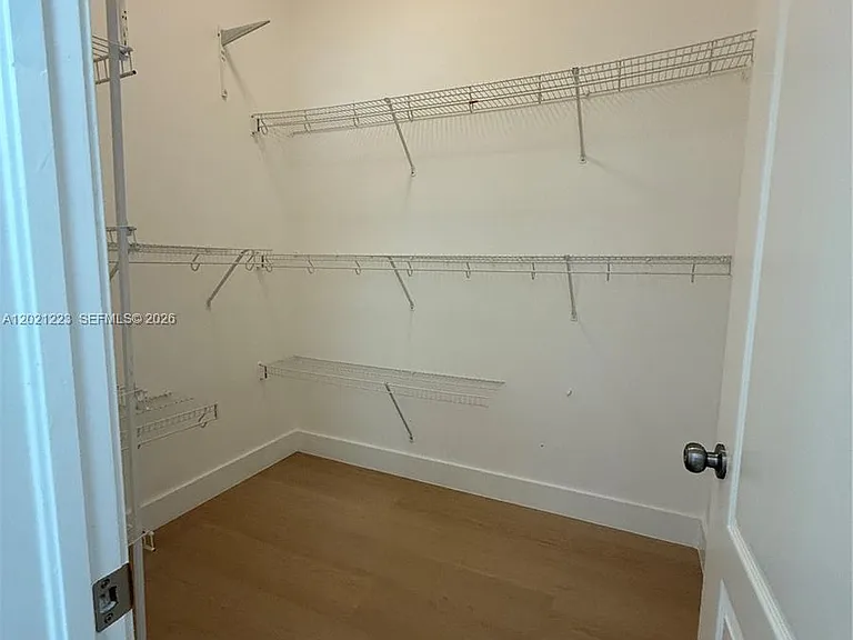1247 NE 23rd Ave — Photo 15