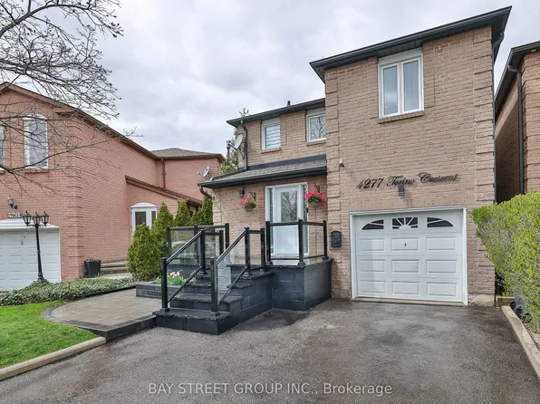 4277 Torino Cres, Mississauga, ON L4W 3T4