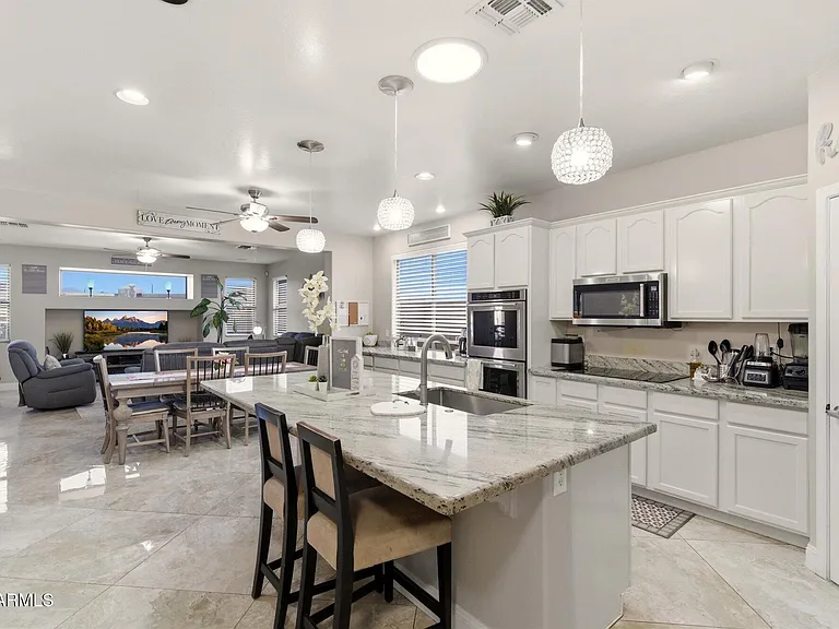 22250 W Ashleigh Marie Dr — Photo 14
