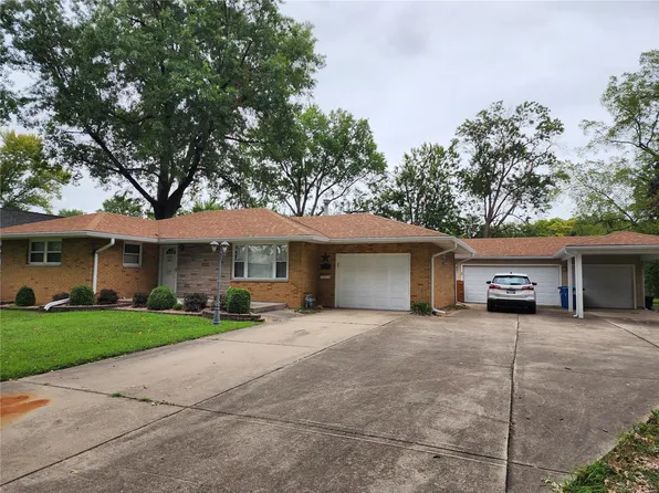 2734 Michigan Ave, Granite City, IL 62040