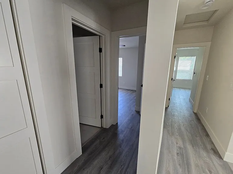 3140 S St — Photo 14