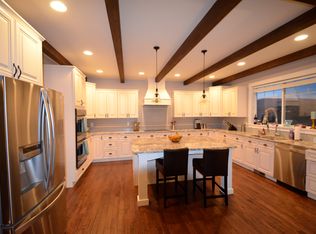 12204 Orchard Ave, Yakima, WA 98908