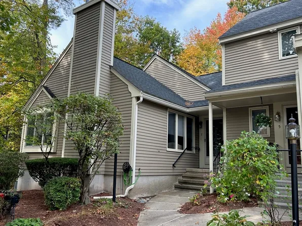43 Lilac Ln #7, Haverhill, MA 01830