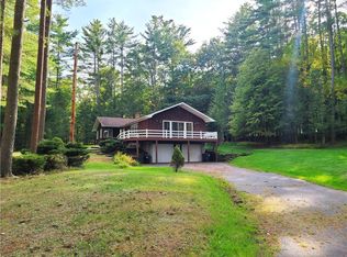 6 Olsen Rd, Lake Huntington, NY 12752