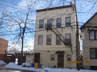 631 N 5th St, Newark, NJ 07107