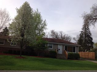 28247 N Garland Rd, Wauconda, IL 60084