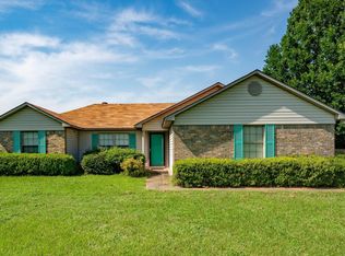 14 Triple J Dr #J, Lonoke, AR 72086