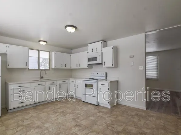 470 N 200 W, Payson, UT 84651