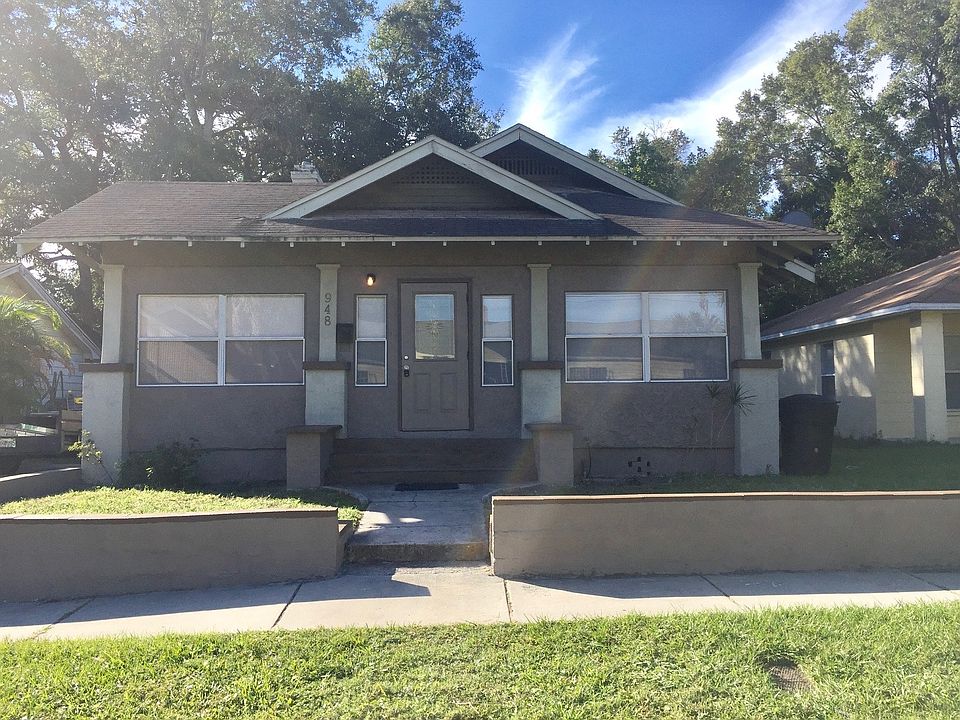 1st image of 948 20th Ave S
