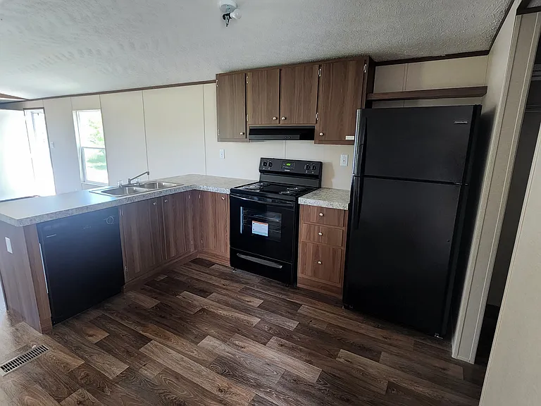 11416 County Road 152 W — Photo 10