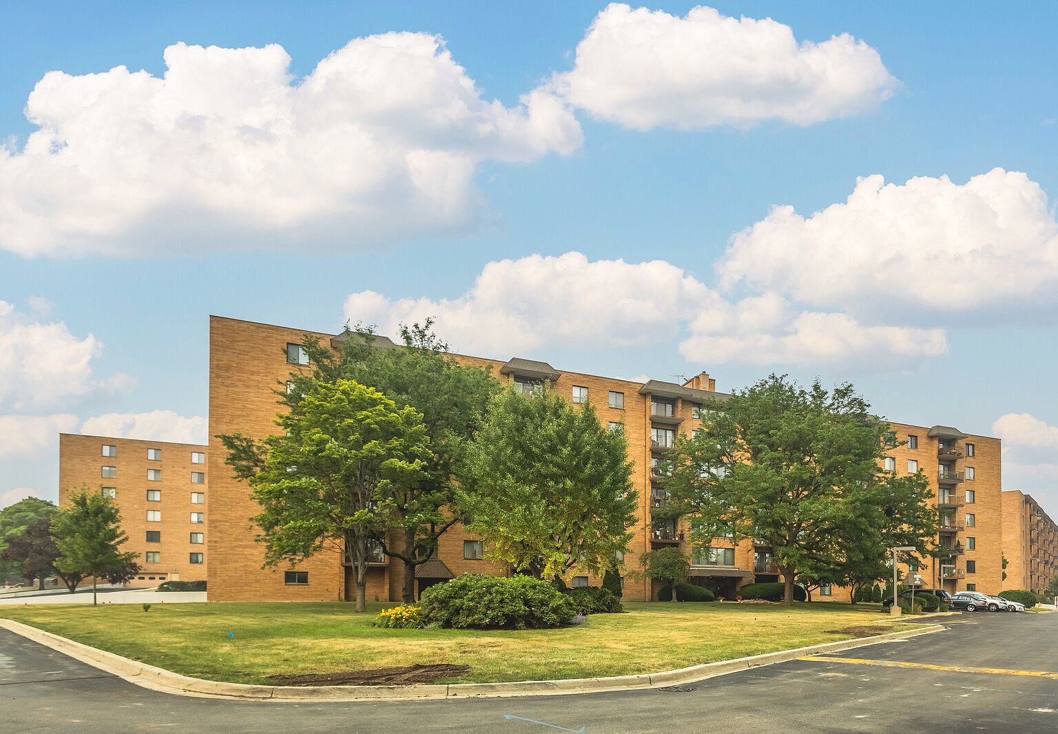 1747 W Crystal Ln UNIT 607, Mount Prospect, IL 60056 Zillow