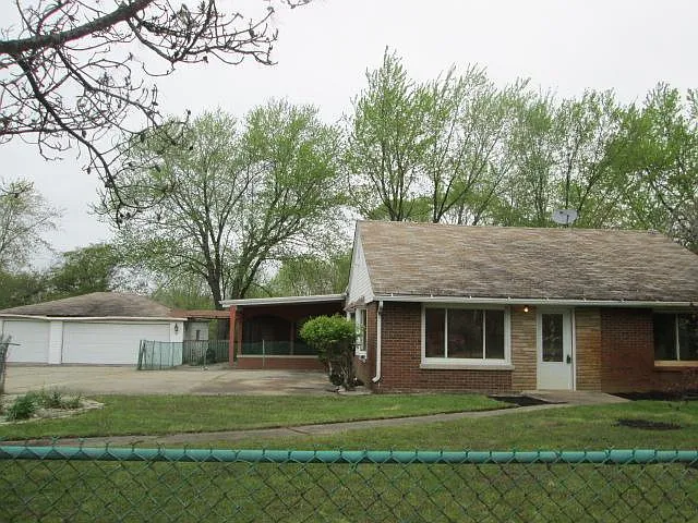91 231st St photo 1