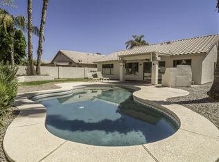 1370 W Canary Way, Chandler, AZ 85286