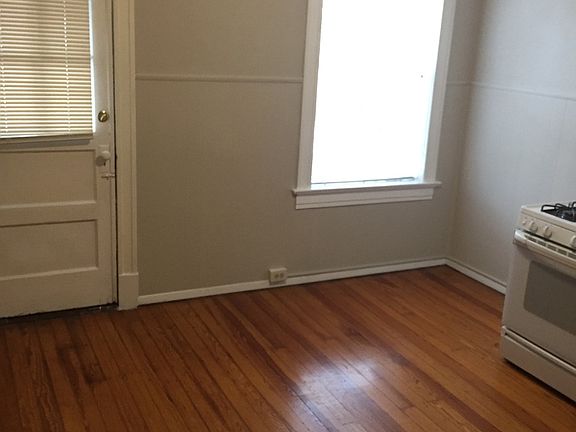 5th image of 3117 Lackland Ave #A