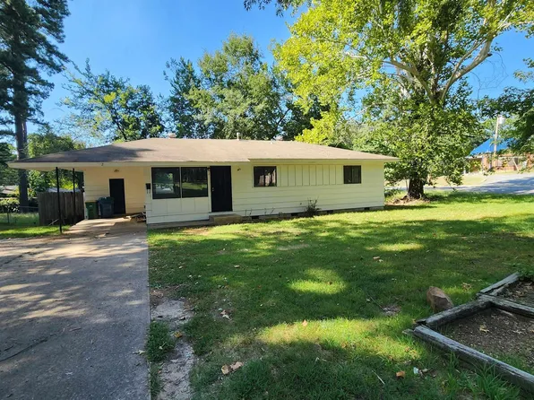 2 Southmont Dr, Little Rock, AR 72209