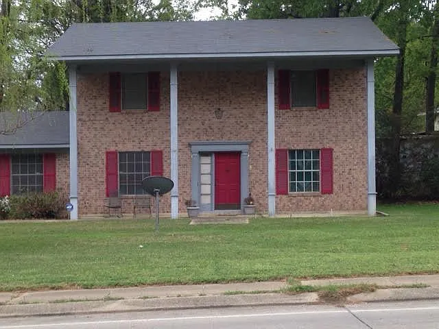 1001 Bert Kouns Industrial Loop — Photo 15
