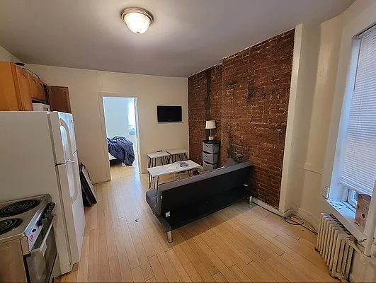 Rented by GPS Realty NYC | media 12