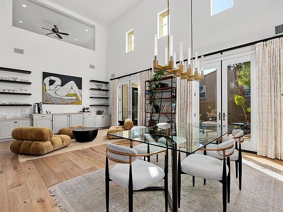 2nd image of 1010 Scarlet Way