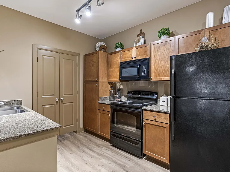 Palomino Apartments Homes — Photo 22