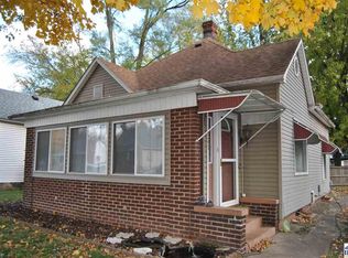 821 N 8th St, Clinton, IN 47842