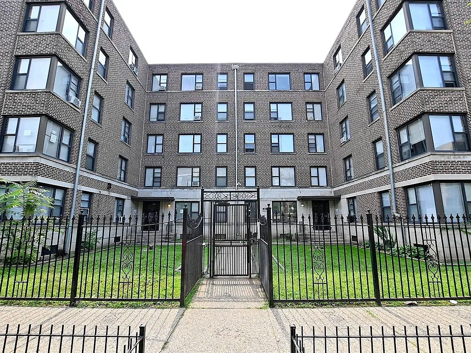 7200 Coles