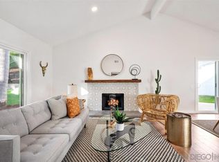 3313 Vivienda Cir, Carlsbad, CA 92009