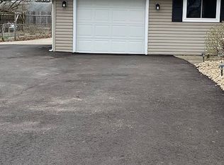 1926 Dorothy Ave, Fairborn, OH 45324