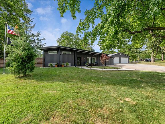 2nd image of 4143 Jamie Dr