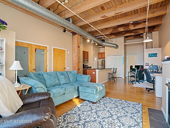 4th image of 1727 S Indiana Ave APT 209