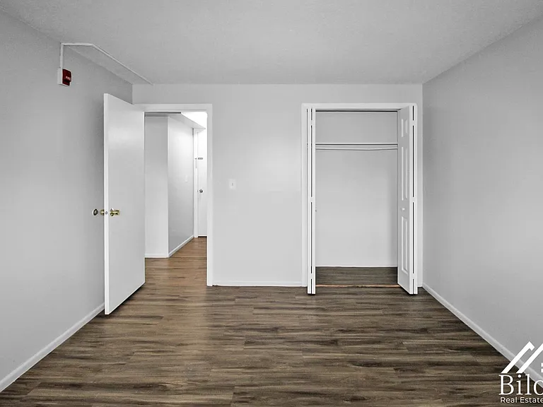 Prospect Street Apartments — Photo 55