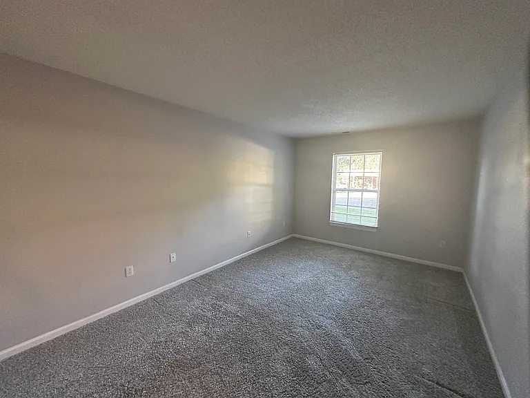 12101 Pinehurst Ln — Photo 16