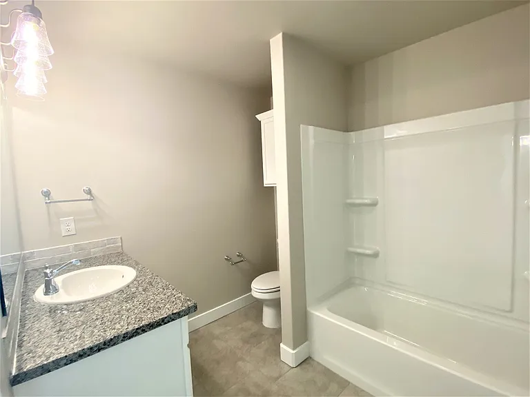 13806 Avenue Q — Photo 12