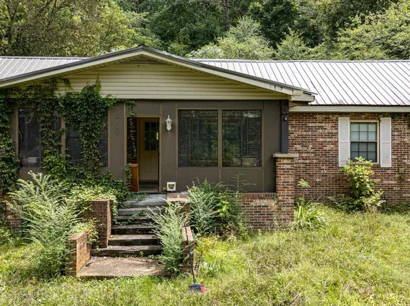 6120 Dayton Blvd, Hixson, TN 37343