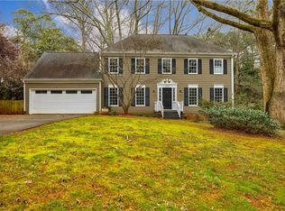 1298 Winding Branch Cir, Dunwoody, GA 30338