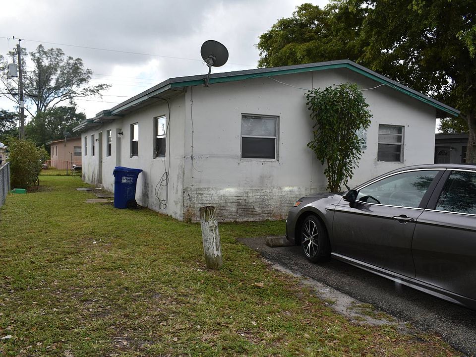 2nd image of 3050 NW 4th St