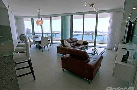 3rd image of 900 Biscayne Blvd APT 2606