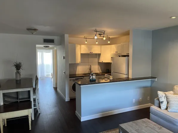 2920 Lake Osborne Drive #209, Lake Worth Beach, FL 33461