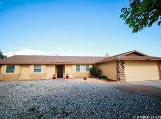 12235 Waynoka Rd, Apple Valley, CA 92308