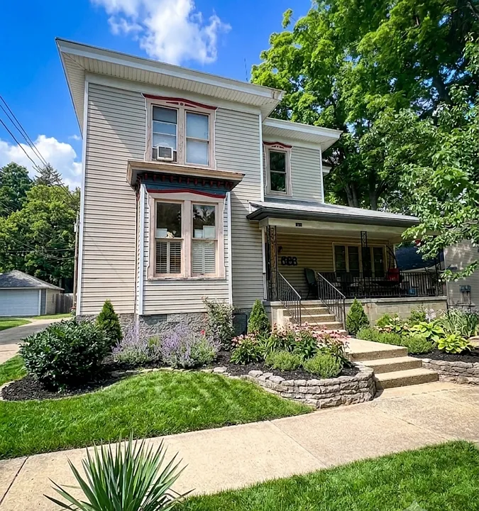 62 W Central Ave #2