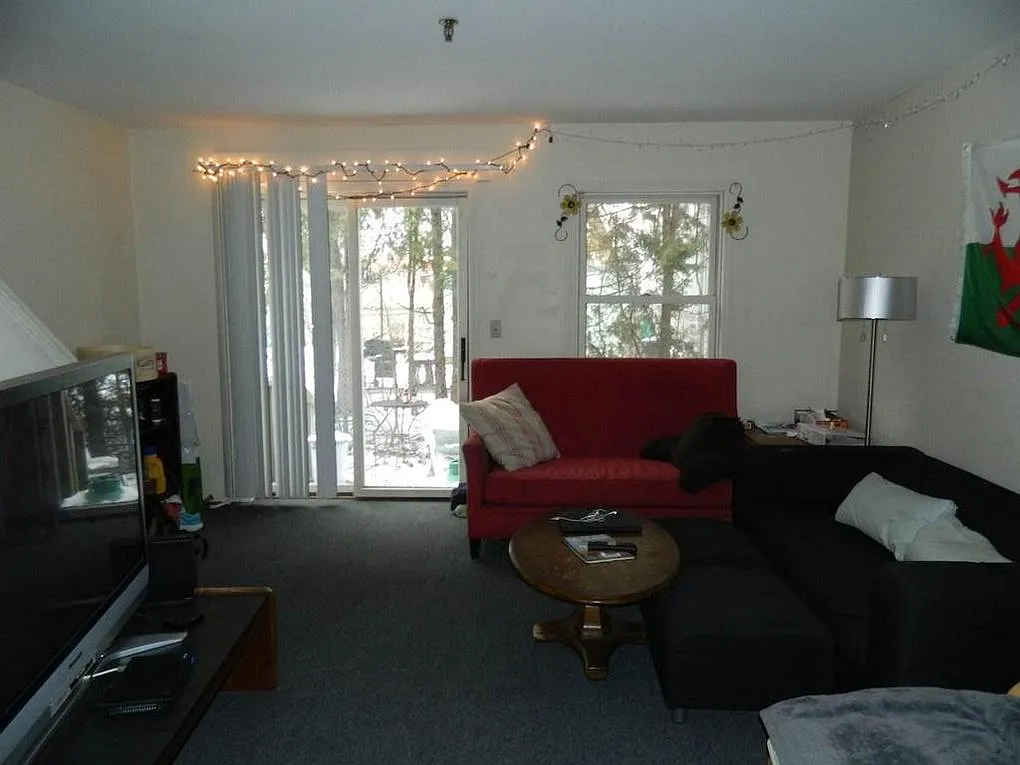 37 Hyde Street - 2 — Photo 4