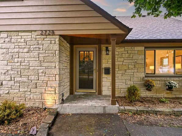 2728 North 90th STREET, Milwaukee, WI 53222