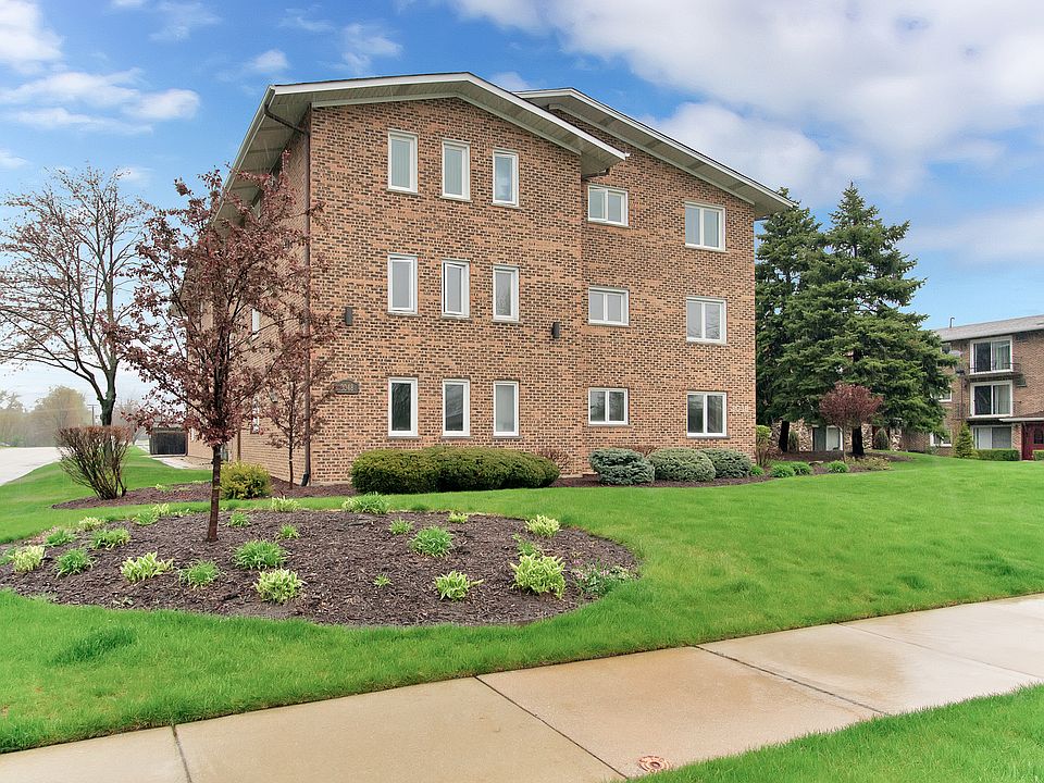 1st image of 9048 W 140th St APT 2C