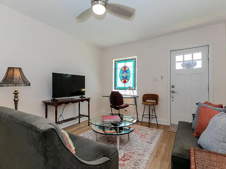 150 South Ave SE — Photo 6