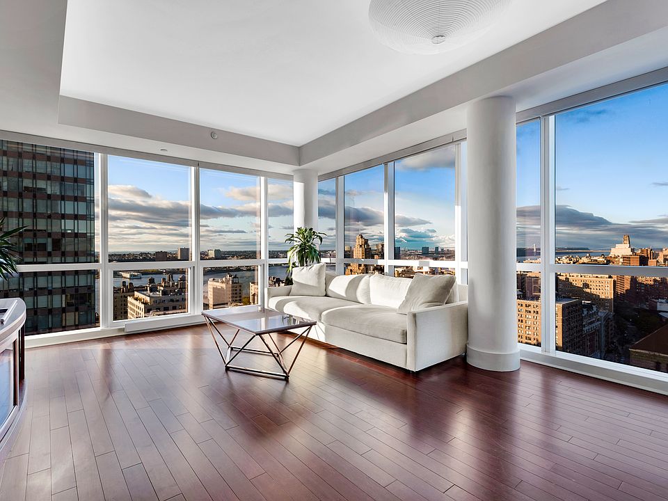 1st image of 2628 Broadway APT 26A