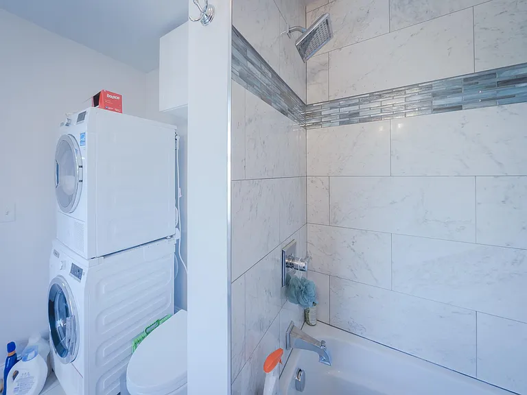 106 Benefit St — Photo 11