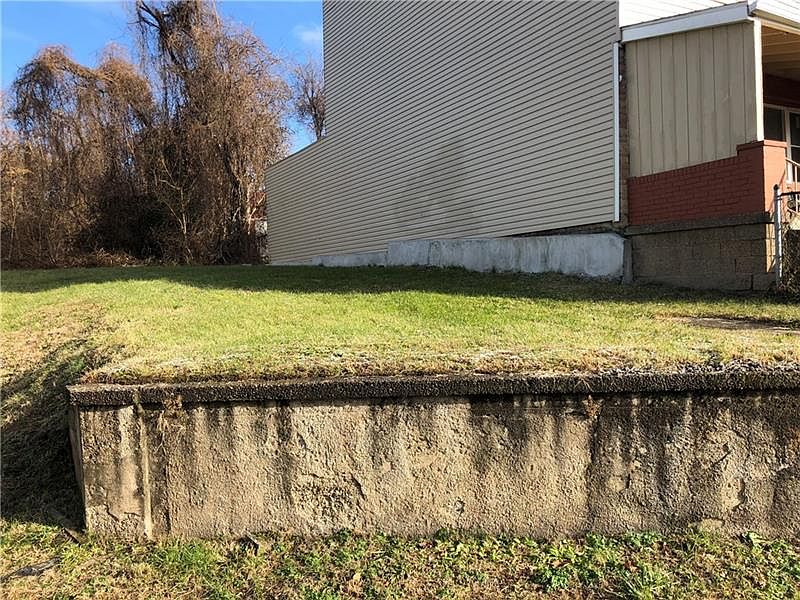 2nd image of 3621 Frazier St